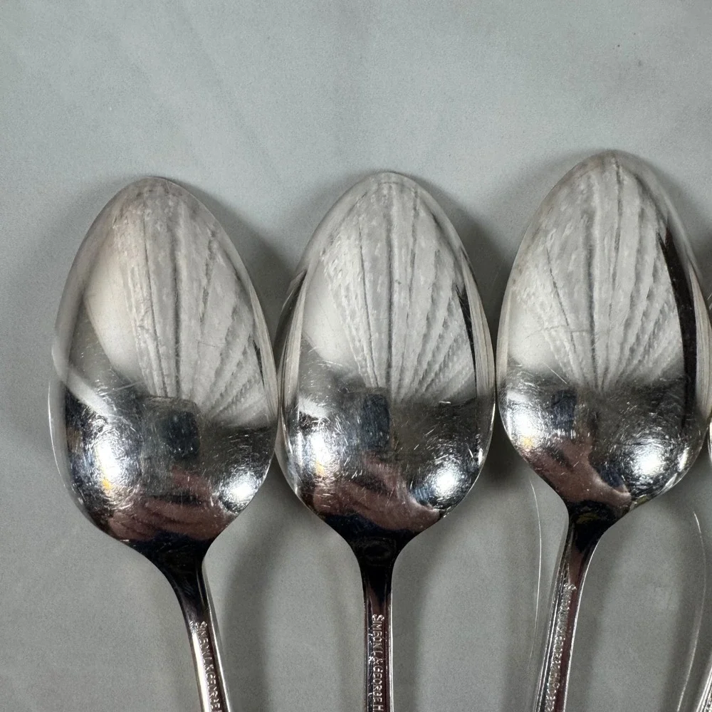 Set of 4 Oneida Simeon L & George H Rogers‎ Silver Plated Teaspoons Lot 1